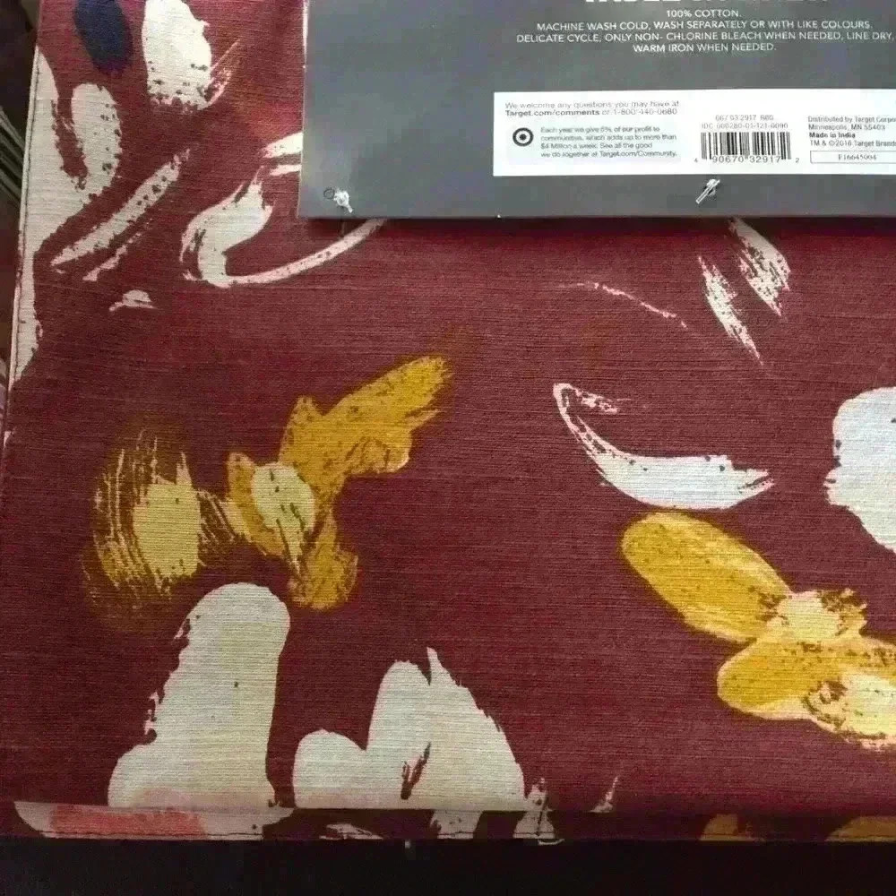 Threshold 14 x 72 Table Runner Floral Motif Rust - Picture 6 of 6